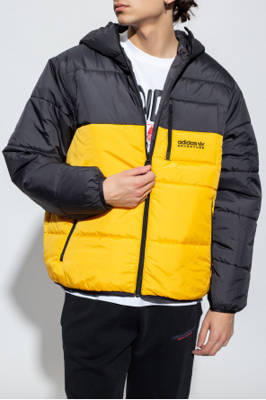 Fw0382 adidas hotsell